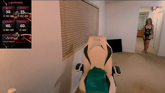 britteebee webcam