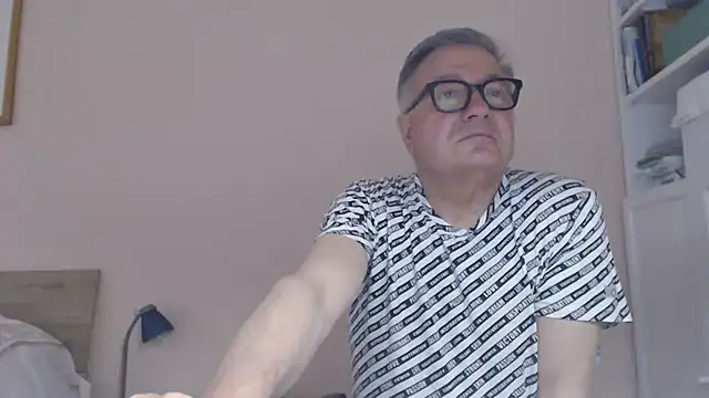 YOU6me webcam