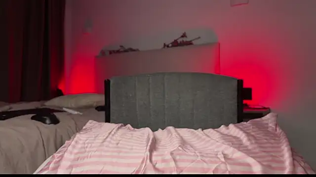 Sindy_Juxx live cam on StripChat