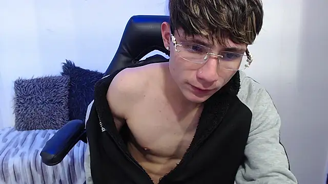 Yao_23 webcam