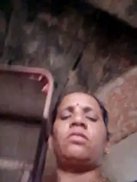 Anitarakkoli live sex cam