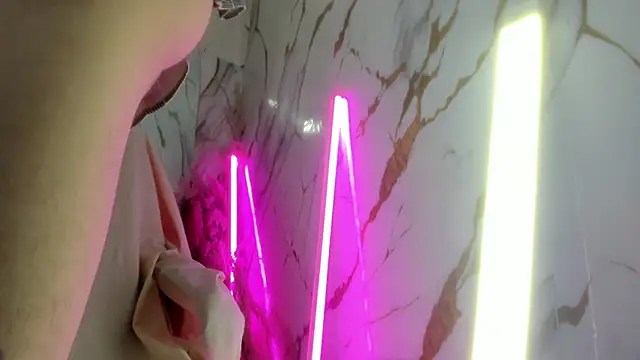 Brenda_lot webcam