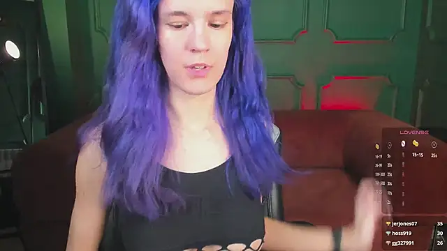 AuraLaunni webcam