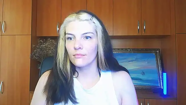 vanessarey_ - VanessaRey_'s free webcam - UK Sex Cams