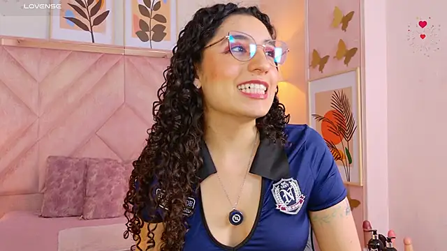 DemiJones_ webcam