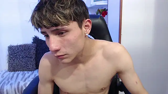 Yao_23 webcam