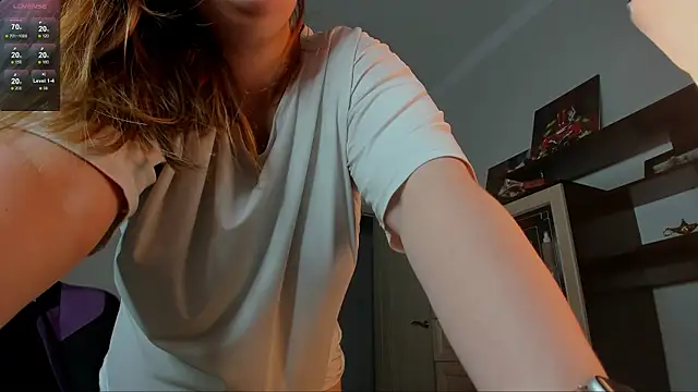 stella_vestal webcam