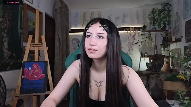 EffieMeowley webcam