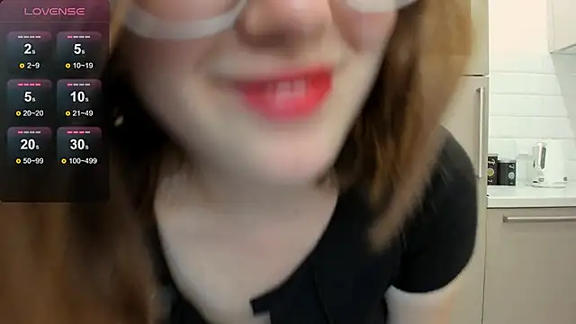 Charmy_Gracy webcam