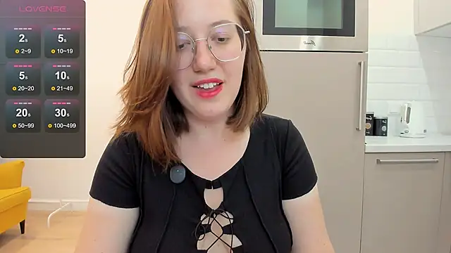 Charmy_Gracy webcam