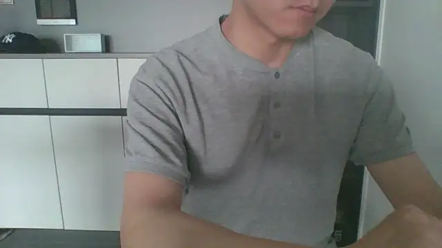 nole_china7 (Ask my age) - talk / fun / cum