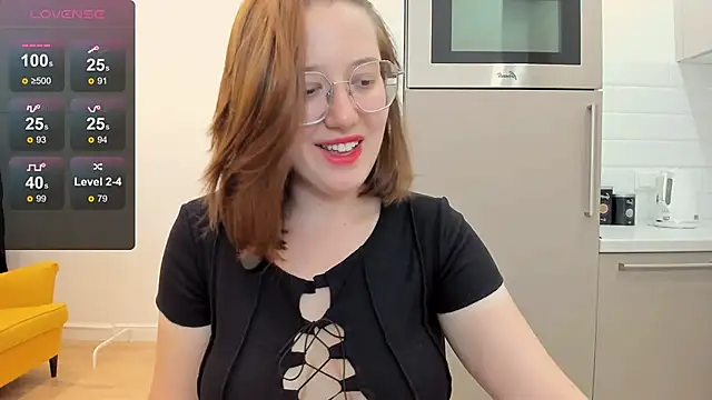 Charmy_Gracy webcam