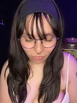 Solo_yoss
