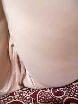 Bombamom webcam