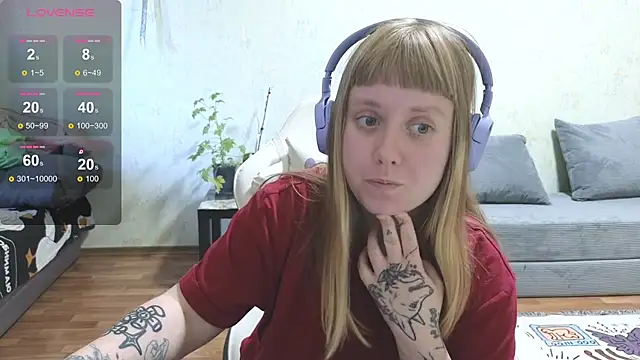 June_shy0 webcam