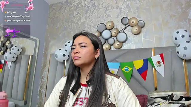 KimDevinne webcam