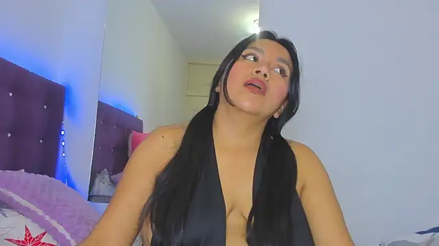 veronicaa_squirt webcam
