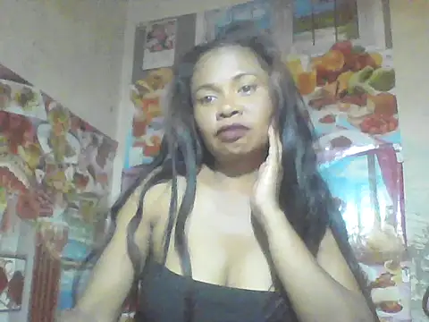 Hyncam live cam on StripChat