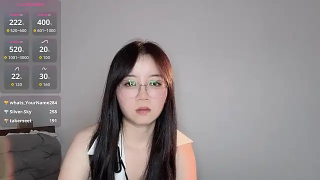 77-Vicky webcam