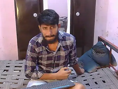 HotXKrish webcam