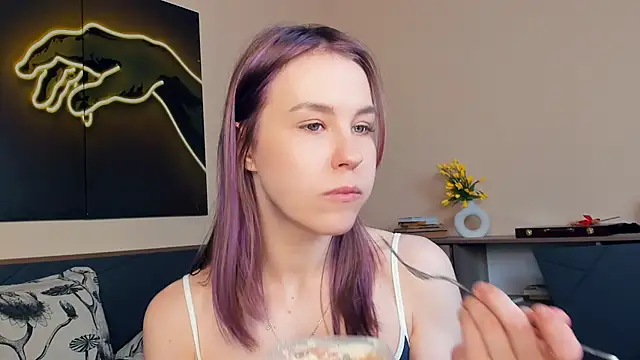 MaliaBourraine webcam