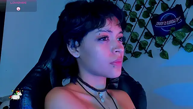Anny_Kiitty webcam