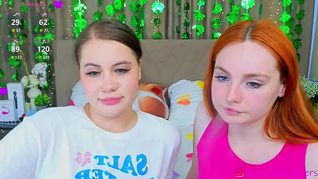 Mary_Dina webcam