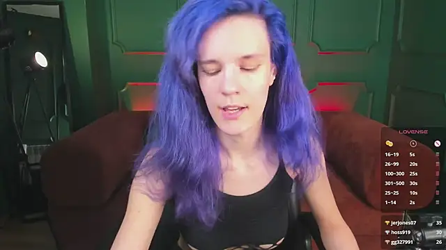 AuraLaunni webcam