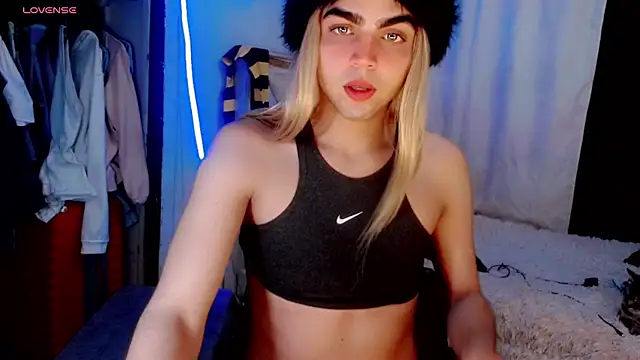 Xyara_lv webcam