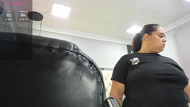 zara_moon1 webcam
