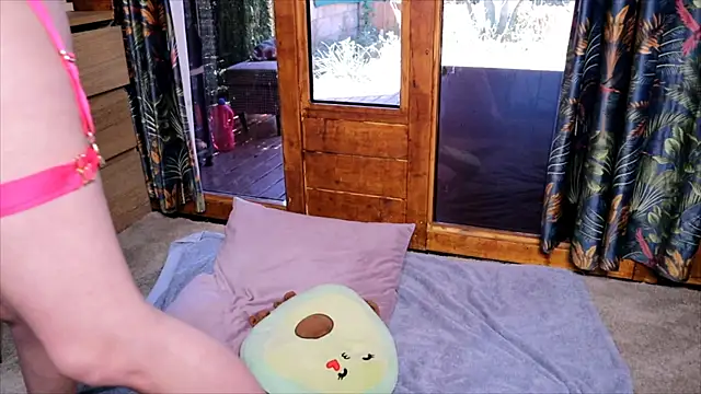 LittleMe97 webcam