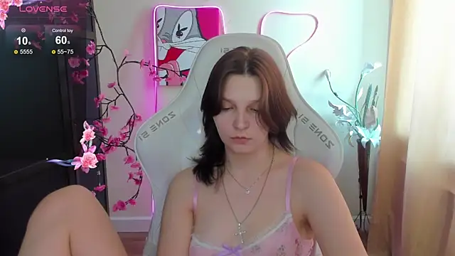 audreyykim (F teen) - Show your chest