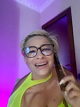live amateur chat LunaBlaise
