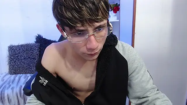 Yao_23 webcam