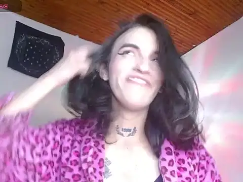 Scarlett_crastrawberry webcam