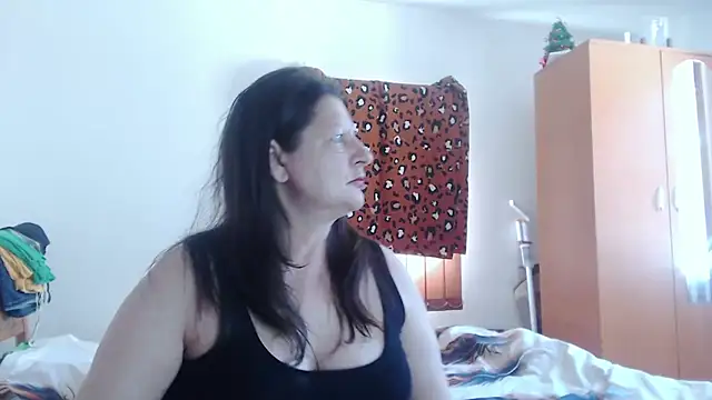 ExtasyMature webcam