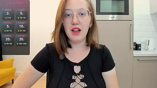 Charmy_Gracy webcam