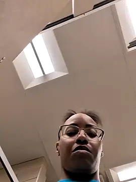 Synfulsymone9 webcam