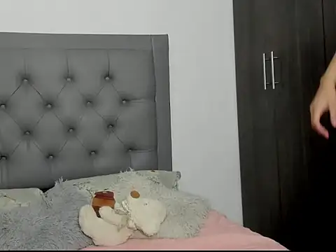 ImEmily__ webcam