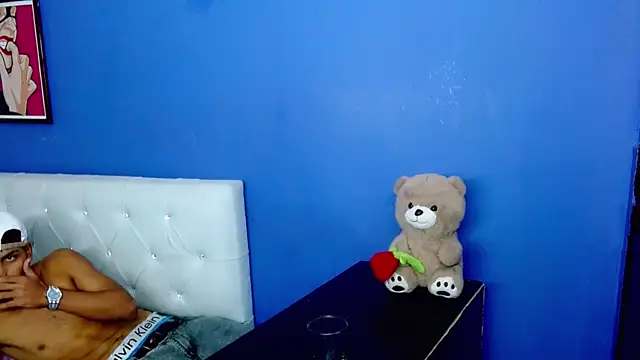Angel_foxc13 webcam
