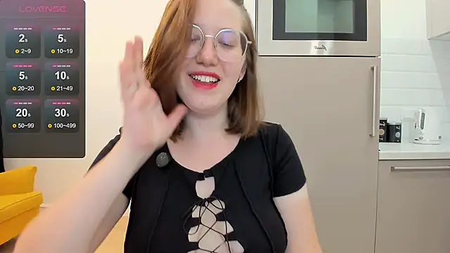 Charmy_Gracy webcam