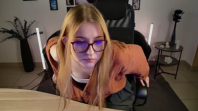 lanafitch webcam