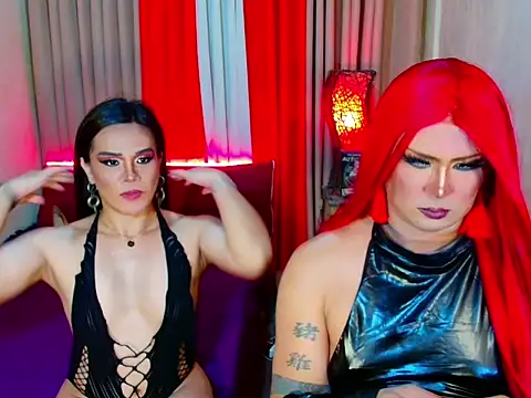 Wildest_Slave_Huntress webcam