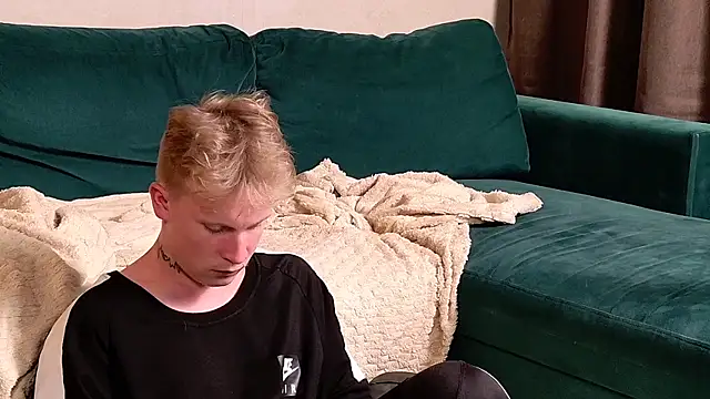 SweetBoyAlexx webcam