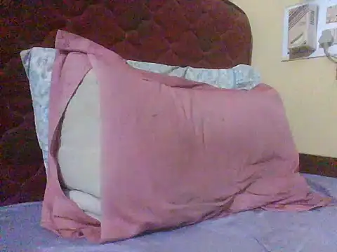 sub_slave_indi (Ask my age) - 25 nude sit ups