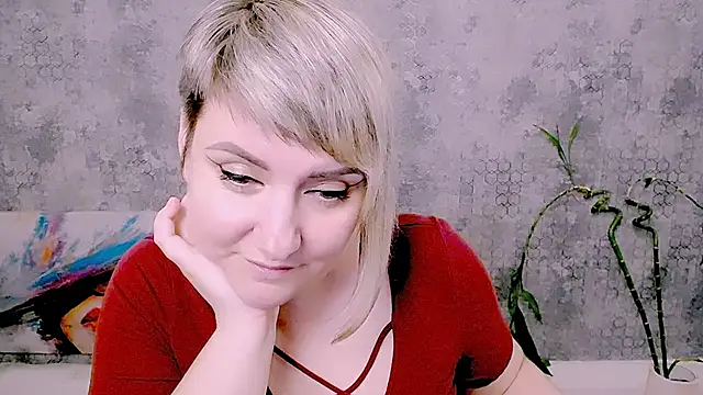 Djullia live cam on StripChat