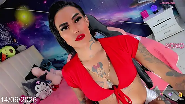 Nella_Dolls live cam