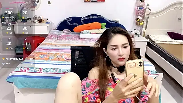 miaomiao-99 webcam