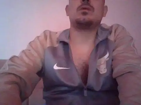 Abdulkadir06 webcam
