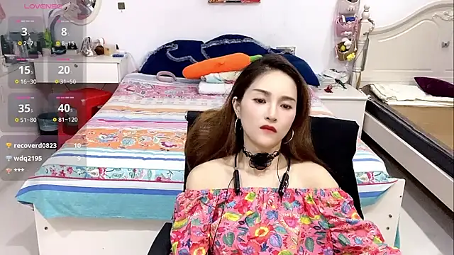 miaomiao-99 webcam